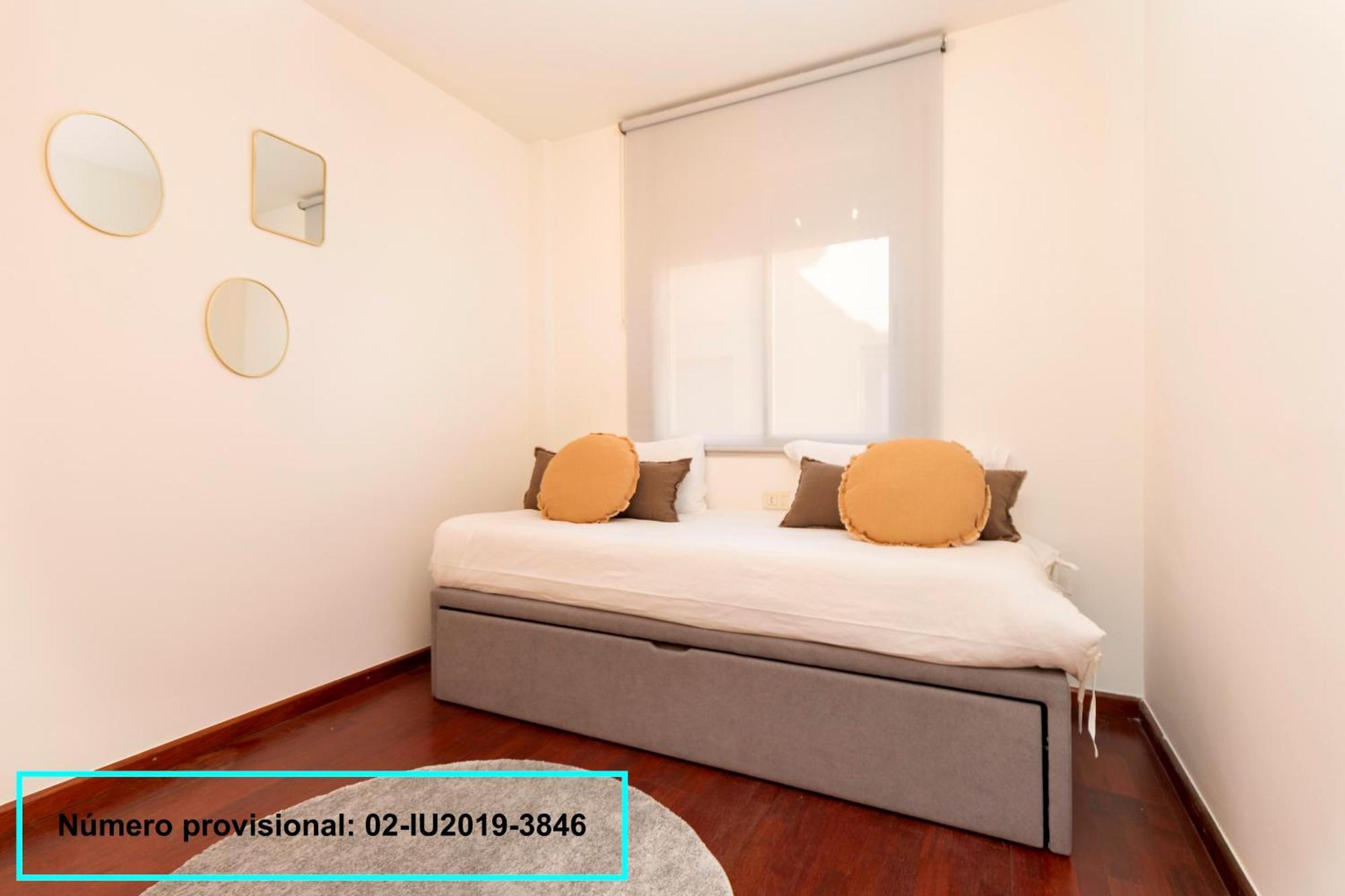 Enjoy Calle Paris Super Stylish Ii Apartment